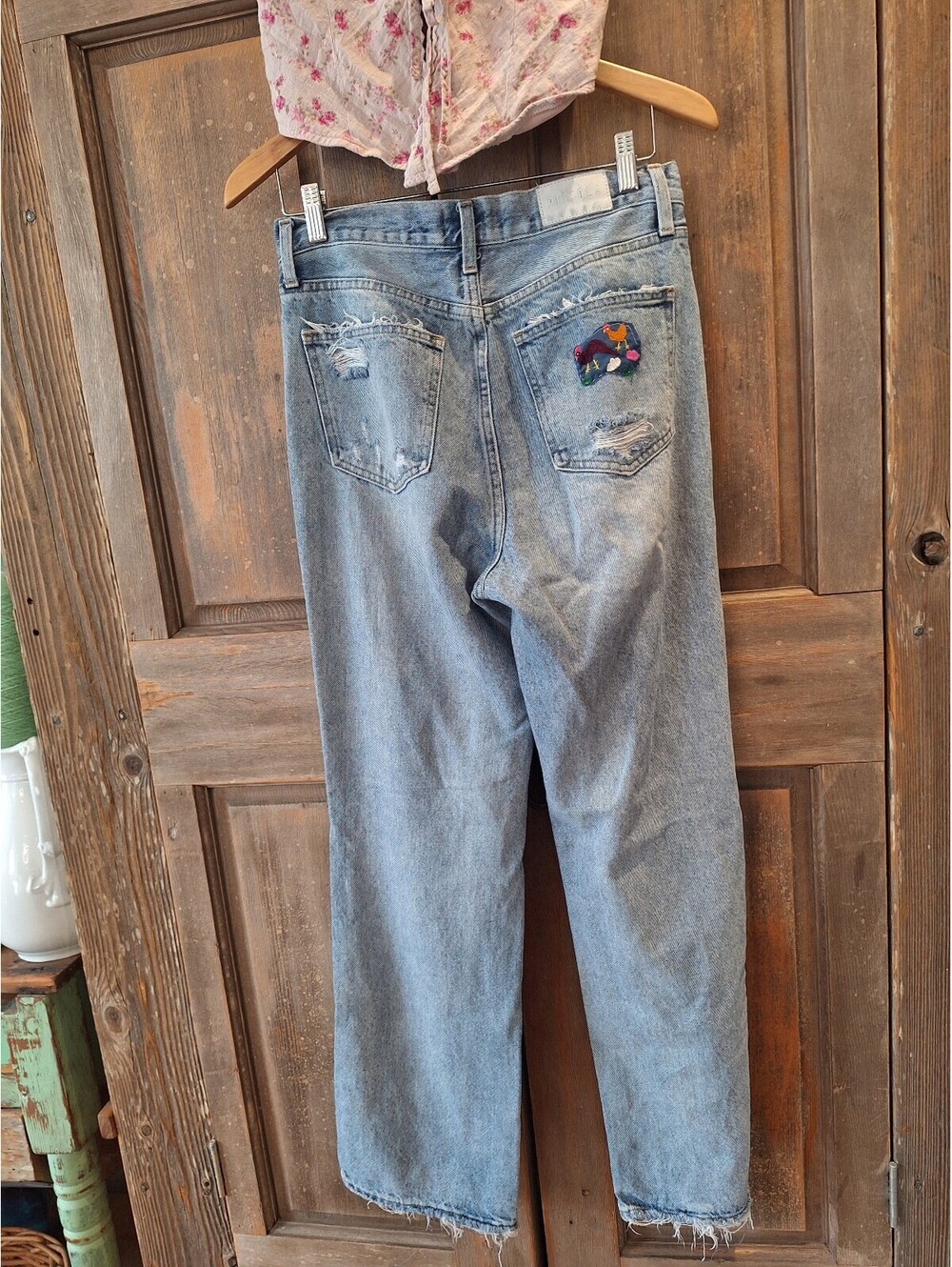 Pistola boho denim jeans, button, vintage chicken embroidery, sz 28w